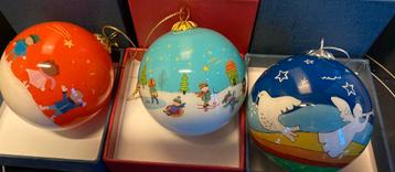 3 Unicef Zonnebloem Kerstballen in OVP Prijs is per bal!! beschikbaar voor biedingen