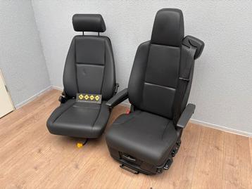 Set kunstleren Scania XT stoelen  beschikbaar voor biedingen