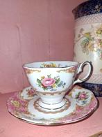 Royal Albert kop en schotel - Lady Carlyle, Antiek en Kunst, Ophalen of Verzenden