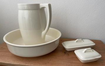 Lampet set mooie roomkleur van Boch la Louviére beschikbaar voor biedingen