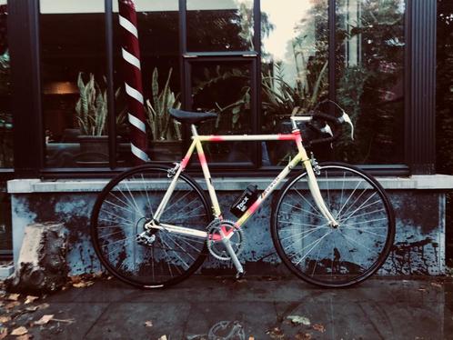 Retro Koersfiets Bosch, Fietsen en Brommers, Fietsen | Crossfietsen en BMX, Nieuw, 24 inch of meer, Staal, Ophalen