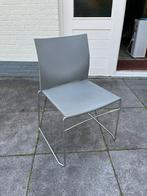 Strakke - design grijze stoel - 8x, Ophalen, Kunststof, Gebruikt, Grijs
