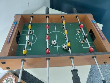 Tafelvoetbal  beschikbaar voor biedingen