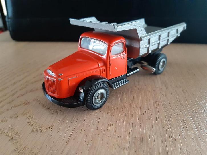 Tekno Volvo Truck Kiepwagen, Hobby en Vrije tijd, Modelauto's | 1:43, Zo goed als nieuw, Bus of Vrachtwagen, Overige merken, Ophalen of Verzenden