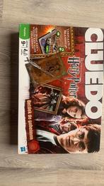 Harry potter cluedo bordspel, Hobby en Vrije tijd, Gezelschapsspellen | Bordspellen, Ophalen of Verzenden, Zo goed als nieuw