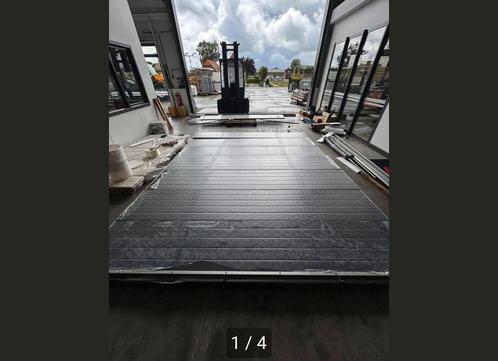 NIEUWE handbediende overheaddeur garagdeur deuren 120, Doe-het-zelf en Verbouw, Deuren en Horren, Nieuw, Garagedeur, 215 cm of meer