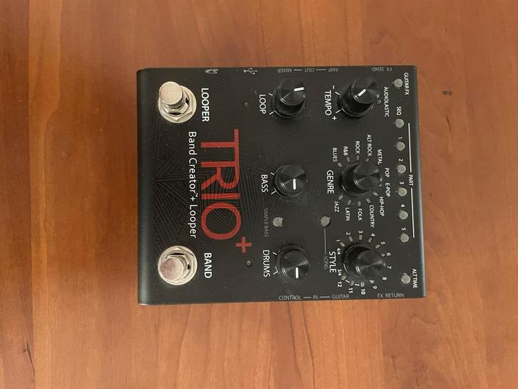Digitech Trio+ bandcreator and looper./ footswitch, Muziek en Instrumenten, Effecten, Zo goed als nieuw, Ophalen of Verzenden