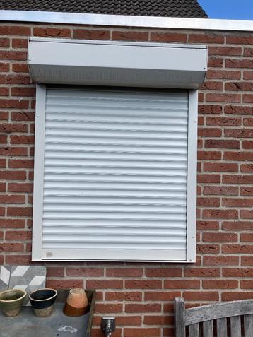 Rolluik beschikbaar voor biedingen