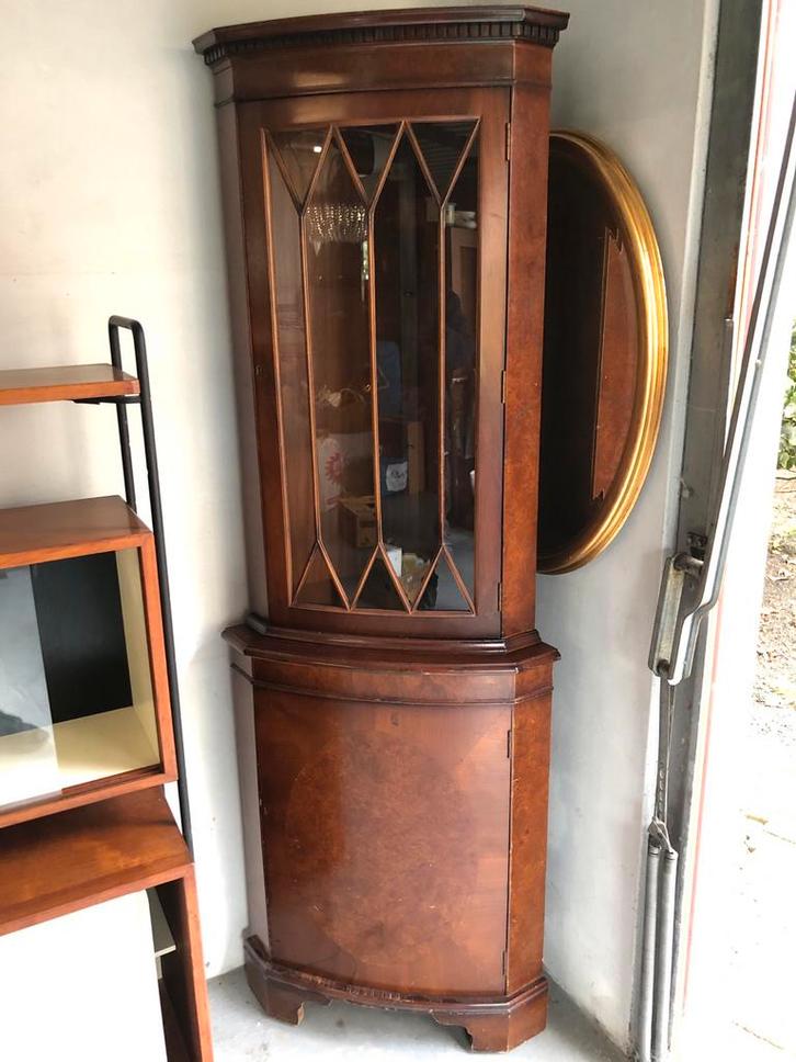 Antieke hoekkast met glazen deur, Huis en Inrichting, Kasten | Buffetkasten, Gebruikt, 150 tot 200 cm, 50 tot 100 cm, 50 tot 75 cm