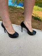 GRATIS VERZENDEN LEUKE ZWARTE LAK PLATEAU HAKKEN 38, Verzenden, Zwart, Zo goed als nieuw, Schoenen met hoge hakken