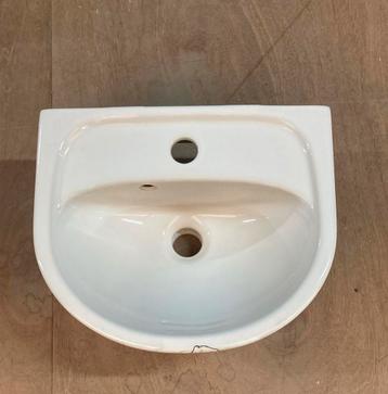 Nieuw Compact Wastafeltje beschikbaar voor biedingen