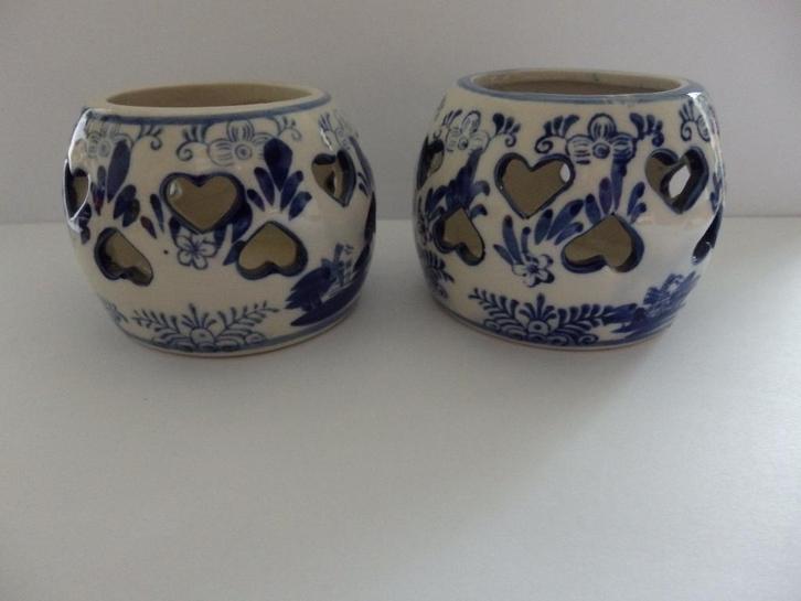 2 gave oude Delfts Blauwe Waxinelicht houders Handpainted, Antiek en Kunst, Antiek | Porselein, Ophalen of Verzenden