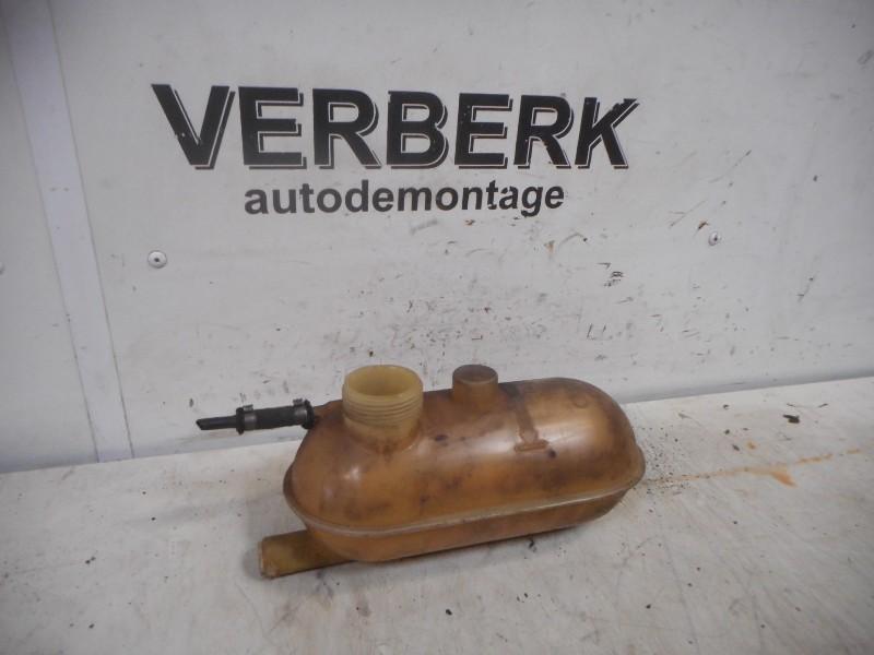 Koelvloeistof Reservoir BMW 3 serie (E30/2) (E30/4) 17075411, Auto-onderdelen, Gebruikt, Petuelring 130, München 80809, , Duitsland