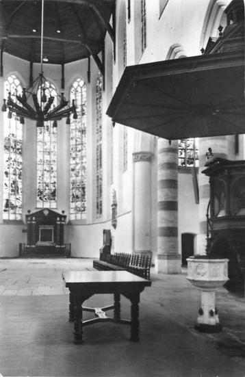 (377-144-025) Delft Oude Kerk beschikbaar voor biedingen