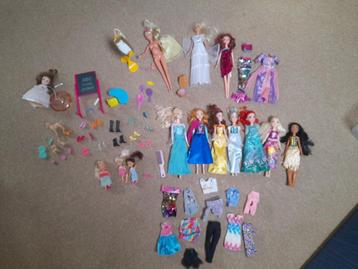Barbie zwanger, trouw/bruid, Disney prinsessen beschikbaar voor biedingen