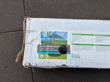 Parasol intratuin 300cm zwart beschikbaar voor biedingen