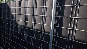 Gezocht: Hekwerk 5m + Loop poort. beschikbaar voor biedingen