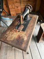 Antieke Singer Naaimachine met Tafel, Ophalen