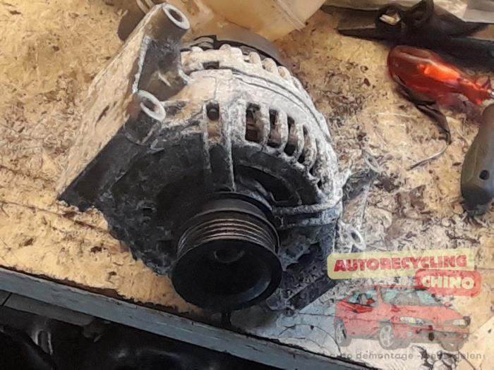 Dynamo van een Opel Vectra, Auto-onderdelen, Motor en Toebehoren, Opel, Gebruikt, 3 maanden garantie, Ophalen