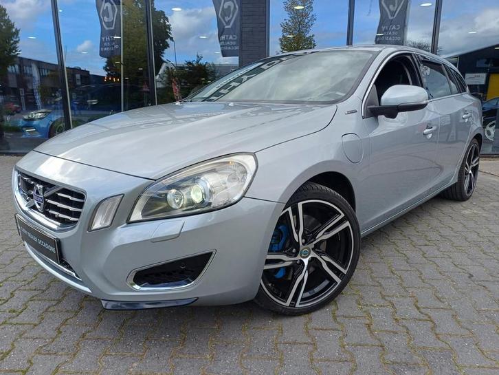 Volvo V60 2.4 D6 AWD Plug-In Hybrid Pure Limited Nr.023 Full, Auto's, Volvo, Bedrijf, Te koop, V60, 4x4, ABS, Achteruitrijcamera
