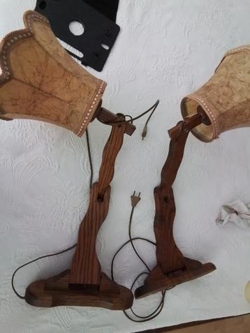 Vintage Houten wand lampen met Lederen Kappen beschikbaar voor biedingen