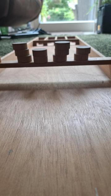 Kleine Sjoelbak  beschikbaar voor biedingen