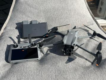 DJI Air 3 Fly More Combo beschikbaar voor biedingen