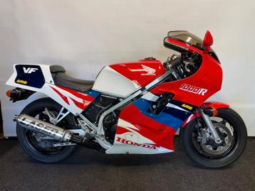 HONDA VF 1000 R (bj 1986) beschikbaar voor biedingen