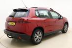 Peugeot 2008 1.2 PureTech Blue Lion 110pk | Apple Carplay /A, Voorwielaandrijving, Stof, Euro 6, 23 km/l