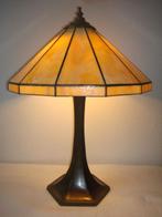 Vintage Tiffany Tafellamp Art Deco Stijl H.60cm, kap 41cm, Antiek en Kunst, Ophalen