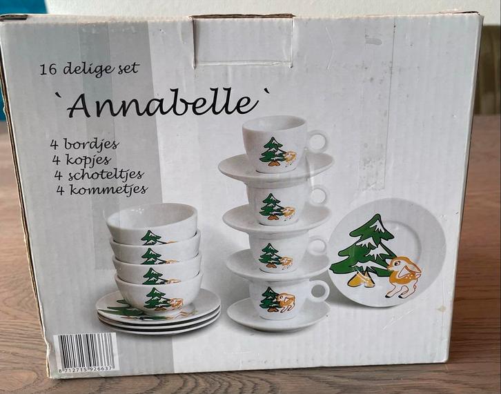 Annabelle Winter Kerst Servies - 16 delig, Huis en Inrichting, Keuken | Servies, Zo goed als nieuw, Compleet servies, Overige stijlen
