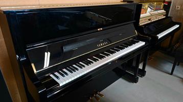 Schitterende Yamaha U1 uit 2003. Garantie en transport!, Muziek en Instrumenten, Ophalen, Zo goed als nieuw, Zwart