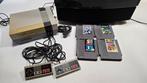 Nintendo NES console & 4x Games oa Probotector, super mario, Ophalen of Verzenden, Gebruikt, Met 2 controllers