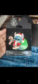 Stitch grote kerst  pin, Ophalen of Verzenden, Zo goed als nieuw