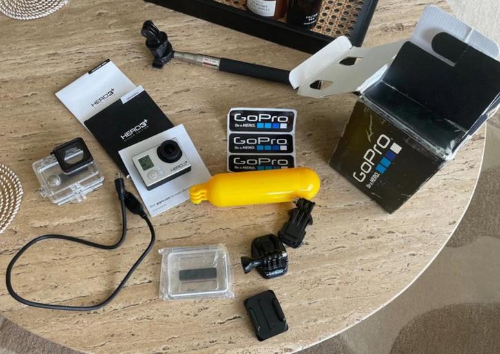 GoPro Hero 3+ met diverse accesoires en geheugenkaart, Audio, Tv en Foto, Actiecamera's, Zo goed als nieuw, GoPro, Ophalen of Verzenden