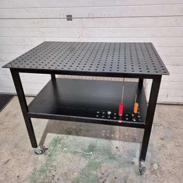 Lastafel  blad 120 x 80 x8 hoogte 900mm beschikbaar voor biedingen