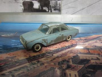 TAUNUS 17 M OUD MODEL jaren 60/70 NR 826 beschikbaar voor biedingen