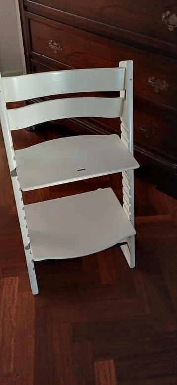 Stokke Tripp Trapp Meegroeistoel Wit beschikbaar voor biedingen