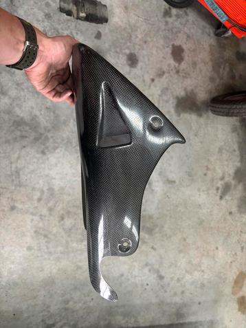 Ducati Monster S2R Carbon Bellypan beschikbaar voor biedingen