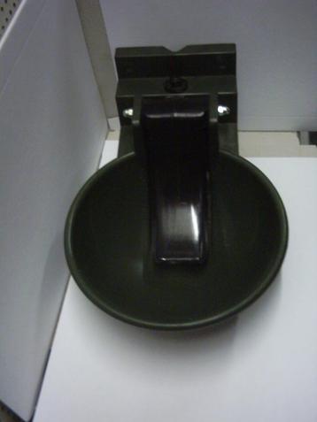 Paarden of pony Drinkbak Kunststof met lepel groen beschikbaar voor biedingen