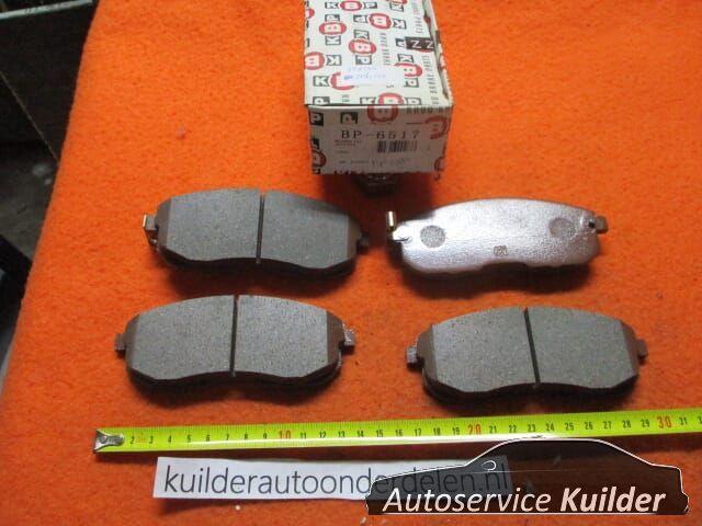 Remblokken voorzijde Nissan 200SX Maxima Kavo Parts BP6517, Auto-onderdelen, Remmen en Aandrijving, Nissan, Nieuw, Ophalen of Verzenden