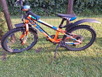 Cube 20 inch oranje blauw jongens fiets  mountainbike  beschikbaar voor biedingen