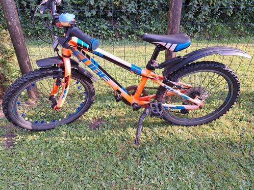 Cube 20 inch oranje blauw jongens fiets  mountainbike, Fietsen en Brommers, Fietsen | Jongens, Gebruikt, 20 inch, Versnellingen