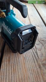 Makita DVP180 Vacuum pomp Vacuum zuiger, Doe-het-zelf en Verbouw, Compressors, ., Ophalen of Verzenden, Zo goed als nieuw, Minder dan 200 liter/min
