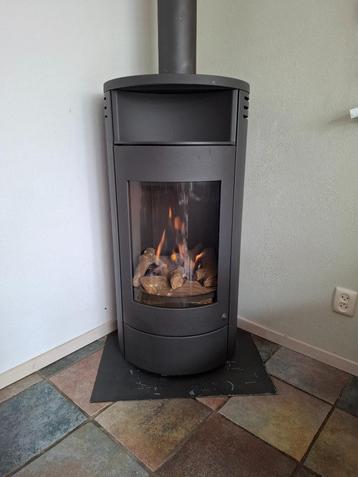 Gaskachel beschikbaar voor biedingen