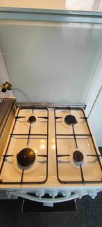 Indesit 4 pita gasfornuis met oven, Witgoed en Apparatuur, 4 kookzones, Vrijstaand, 85 tot 90 cm, Gebruikt