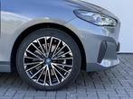 BMW 2-serie Active Tourer 230e xDrive | Sportstoelen | Harma, Auto's, BMW, Stof, Gebruikt, 150 min, 1820 kg