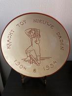 Wandbord Vermeulen Zoeterwoude 50 Jaar Puntgaaf, Antiek en Kunst, Antiek | Keramiek en Aardewerk, Ophalen of Verzenden