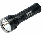 Nitecore EA8 Caveman zaklamp 900 lumen, Caravans en Kamperen, Zaklampen, Ophalen of Verzenden, Zo goed als nieuw, Batterij
