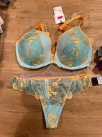 Marie Jo bh 75E / 38E string  NIEUW!! Set €70, Kleding | Dames, Ondergoed en Lingerie, Ophalen of Verzenden, Blauw, Setje